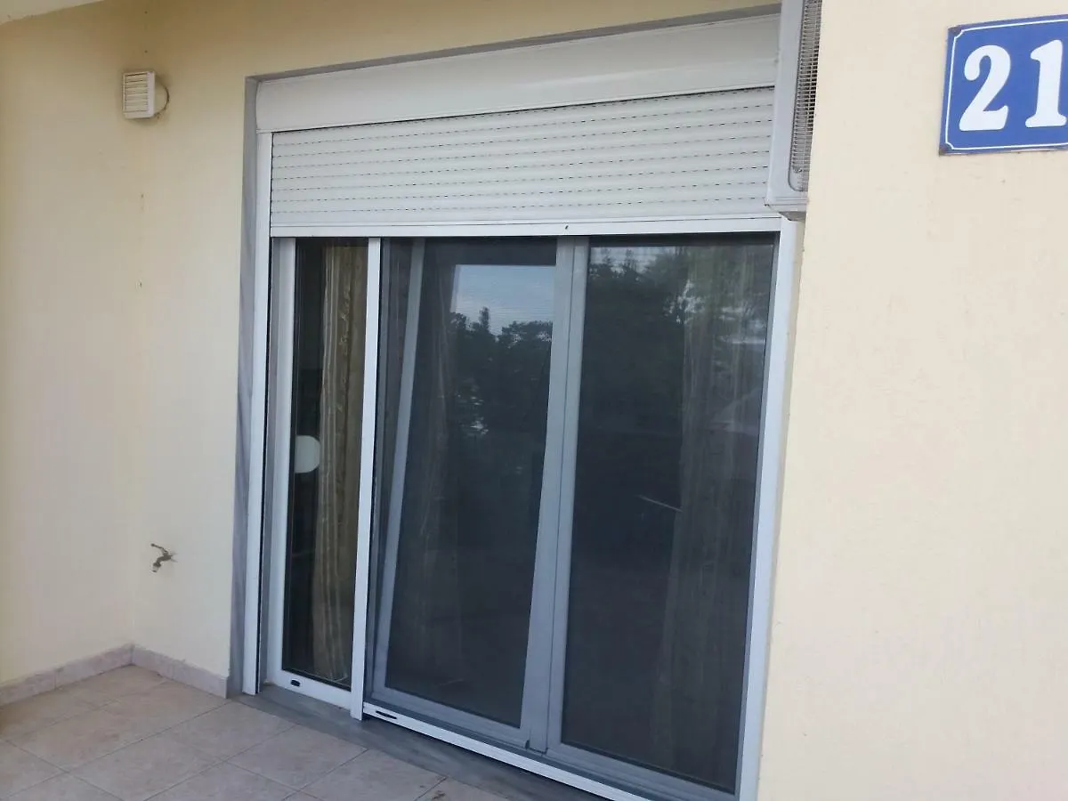 Jordan'S Neoi Epivates Appartment By The Beach Neo Epivates Greece
