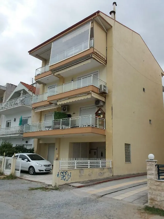Apartment Jordan'S Neoi Epivates Appartment By The Beach Neo Epivates