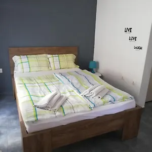 Apartment By The Sea,neoi Epivates Beach, Thessaloniki, Néoi Epivátai